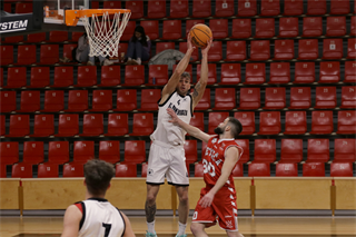 1. liga: BC Prievidza B - BK Slovenský Orol Levoča 102:62 (foto: Ladislav Szibilla)	