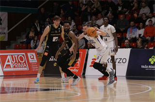 29. Kolo Niké SBL: BC Prievidza - Spišskí Rytieri 77:71 (foto: Ladislav Szibilla)	