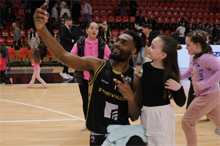29. Kolo Niké SBL: BC Prievidza - Spišskí Rytieri 77:71 (foto: Ladislav Szibilla)	