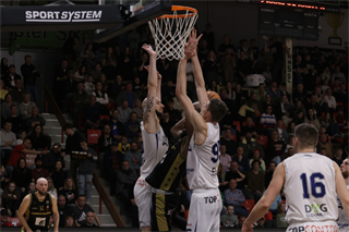 29. Kolo Niké SBL: BC Prievidza - Spišskí Rytieri 77:71 (foto: Ladislav Szibilla)	