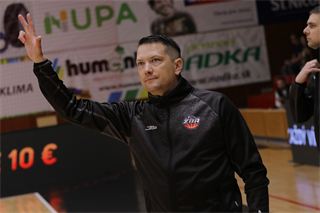 31. Kolo Niké SBL - BC Prievidza : Patrioti Levice 80:71 (foto: Ladislav Szibilla)	