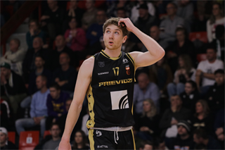 31. Kolo Niké SBL - BC Prievidza : Patrioti Levice 80:71 (foto: Ladislav Szibilla)	