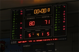 31. Kolo Niké SBL - BC Prievidza : Patrioti Levice 80:71 (foto: Ladislav Szibilla)	