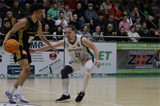 32. Kolo Niké SBL: MBK Handlová - BC Prievidza 81:88 (foto: Ladislav Szibilla)	