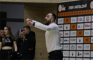 32. Kolo Niké SBL: MBK Handlová - BC Prievidza 81:88 (foto: Ladislav Szibilla)	
