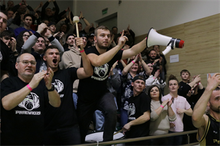 32. Kolo Niké SBL: MBK Handlová - BC Prievidza 81:88 (foto: Ladislav Szibilla)	