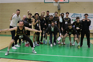 32. Kolo Niké SBL: MBK Handlová - BC Prievidza 81:88 (foto: Ladislav Szibilla)	