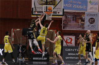 34. Kolo Niké SBL: BC Prievidza - BK Inter Bratislava 96:67 (foto: Ladislav Szibilla)	