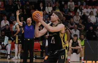 34. Kolo Niké SBL: BC Prievidza - BK Inter Bratislava 96:67 (foto: Ladislav Szibilla)	