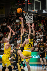 34. Kolo Niké SBL: BC Prievidza - BK Inter Bratislava 96:67 (foto: Vladimír Králik)	