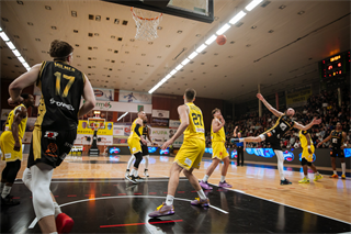 34. Kolo Niké SBL: BC Prievidza - BK Inter Bratislava 96:67 (foto: Vladimír Králik)	