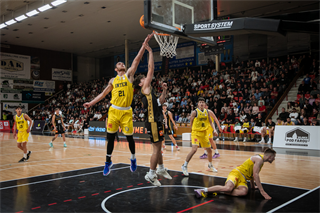 34. Kolo Niké SBL: BC Prievidza - BK Inter Bratislava 96:67 (foto: Vladimír Králik)	