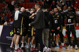36. Kolo Niké SBL: BC Prievidza - Slávia SPU Nitra 106:68 (foto: Ladislav Szibilla)	