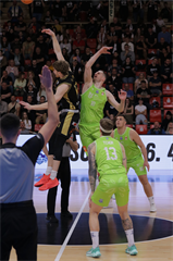 36. Kolo Niké SBL: BC Prievidza - Slávia SPU Nitra 106:68 (foto: Ladislav Szibilla)	