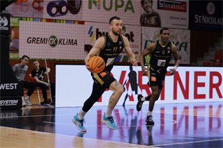 36. Kolo Niké SBL: BC Prievidza - Slávia SPU Nitra 106:68 (foto: Ladislav Szibilla)	