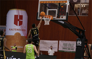 36. Kolo Niké SBL: BC Prievidza - Slávia SPU Nitra 106:68 (foto: Ladislav Szibilla)	