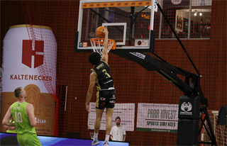 36. Kolo Niké SBL: BC Prievidza - Slávia SPU Nitra 106:68 (foto: Ladislav Szibilla)	