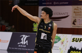 36. Kolo Niké SBL: BC Prievidza - Slávia SPU Nitra 106:68 (foto: Ladislav Szibilla)	