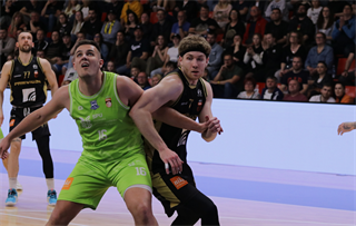 36. Kolo Niké SBL: BC Prievidza - Slávia SPU Nitra 106:68 (foto: Ladislav Szibilla)	