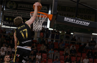 36. Kolo Niké SBL: BC Prievidza - Slávia SPU Nitra 106:68 (foto: Ladislav Szibilla)	