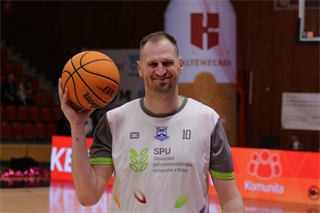 36. Kolo Niké SBL: BC Prievidza - Slávia SPU Nitra 106:68 (foto: Ladislav Szibilla)	