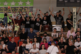 1. zápas štvrťfinále Niké SBL: BC Prievidza - Inter Bratislava 88:84 (foto: Ladislav Szibilla)	