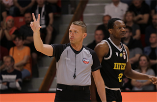 1. zápas štvrťfinále Niké SBL: BC Prievidza - Inter Bratislava 88:84 (foto: Ladislav Szibilla)	