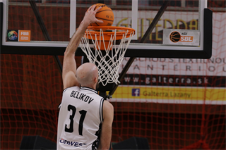 1. zápas štvrťfinále Niké SBL: BC Prievidza - Inter Bratislava 88:84 (foto: Ladislav Szibilla)	