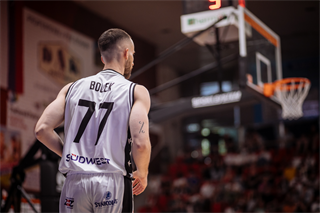 1. štvrťfinále Niké SBL: BC Prievidza - Inter Bratislava 88:84 (foto: Vladimír Králik)	