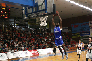 BC Prievidza - BKM Lučenec 86:74 (foto: Ladislav Szibilla)