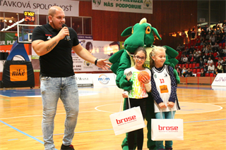 BC Prievidza - BKM Lučenec 86:74 (foto: Ladislav Szibilla)
