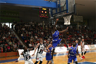BC Prievidza - BKM Lučenec 86:74 (foto: Ladislav Szibilla)