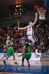 BC Prievidza -BK Levickí Patrioti 74:67 (foto: Vladimír Králik)