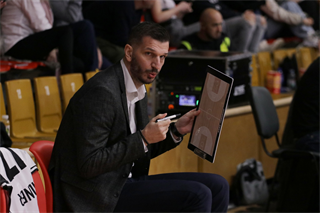 3. zápas štvrťfinále Niké SBL: BC Prievidza - Inter Bratislava 79:69 (foto: Ladislav Szibilla)	