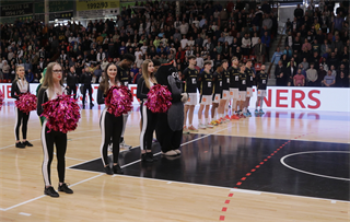 3. zápas štvrťfinále Niké SBL: BC Prievidza - Inter Bratislava 79:69 (foto: Ladislav Szibilla)	
