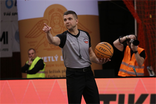 3. zápas štvrťfinále Niké SBL: BC Prievidza - Inter Bratislava 79:69 (foto: Ladislav Szibilla)	