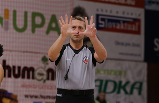3. zápas štvrťfinále Niké SBL: BC Prievidza - Inter Bratislava 79:69 (foto: Ladislav Szibilla)	