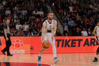 3. zápas štvrťfinále Niké SBL: BC Prievidza - Inter Bratislava 79:69 (foto: Ladislav Szibilla)	