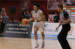 3. zápas štvrťfinále Niké SBL: BC Prievidza - Inter Bratislava 79:69 (foto: Ladislav Szibilla)	