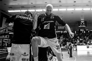 3. štvrťfinále Niké SBL: BC Prievidza - Inter Bratislava 79:69 (foto: Vladimír Králik)	