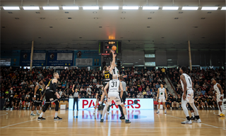 3. štvrťfinále Niké SBL: BC Prievidza - Inter Bratislava 79:69 (foto: Vladimír Králik)	