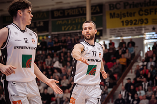 3. štvrťfinále Niké SBL: BC Prievidza - Inter Bratislava 79:69 (foto: Vladimír Králik)	