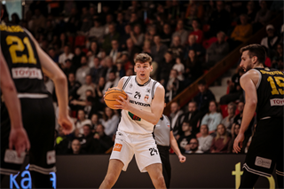 3. štvrťfinále Niké SBL: BC Prievidza - Inter Bratislava 79:69 (foto: Vladimír Králik)	