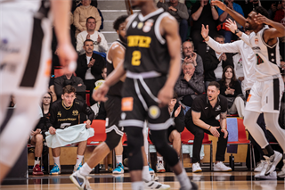 3. štvrťfinále Niké SBL: BC Prievidza - Inter Bratislava 79:69 (foto: Vladimír Králik)	