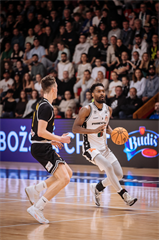 3. štvrťfinále Niké SBL: BC Prievidza - Inter Bratislava 79:69 (foto: Vladimír Králik)	
