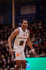 3. štvrťfinále Niké SBL: BC Prievidza - Inter Bratislava 79:69 (foto: Vladimír Králik)	