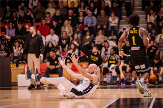 3. štvrťfinále Niké SBL: BC Prievidza - Inter Bratislava 79:69 (foto: Vladimír Králik)	