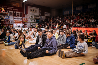 3. štvrťfinále Niké SBL: BC Prievidza - Inter Bratislava 79:69 (foto: Vladimír Králik)	