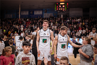 3. štvrťfinále Niké SBL: BC Prievidza - Inter Bratislava 79:69 (foto: Vladimír Králik)	