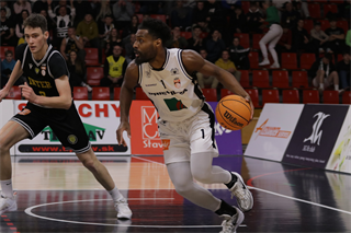 5. zápas štvrťfinále Niké SBL: BC Prievidza - Inter Bratislava 79:78 (foto: Ladislav Szibilla)	